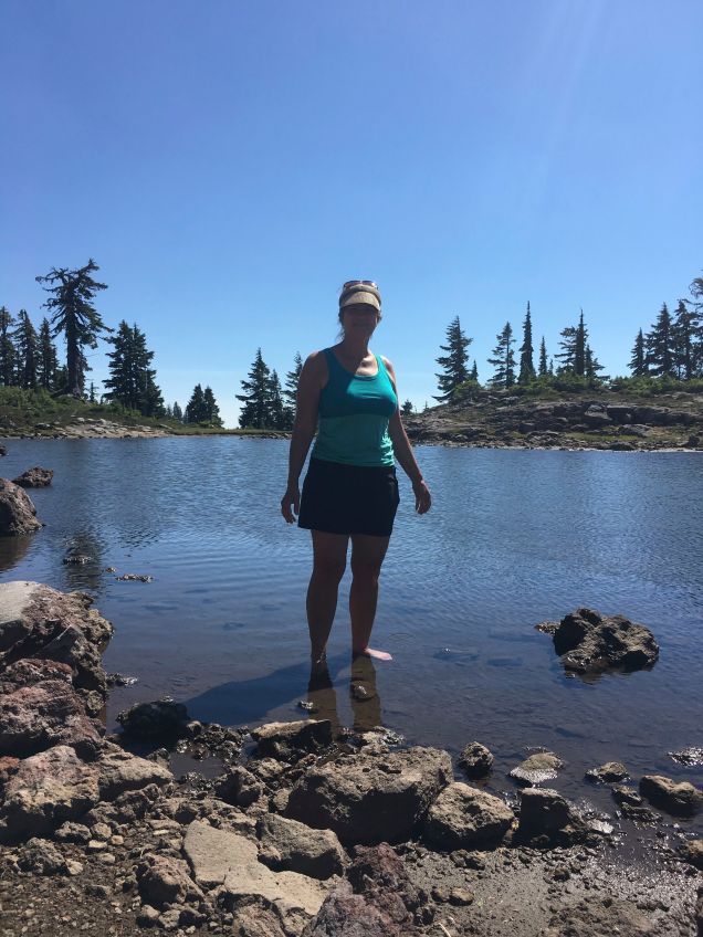 Small tarn in saddle under Park Butte Look Out